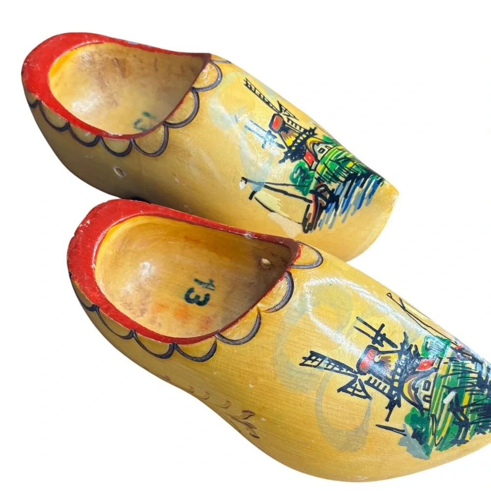Yellow Wooden‎ Clogs Dutch Holland Windmill Scene Hand Painted Souvenir Shoes